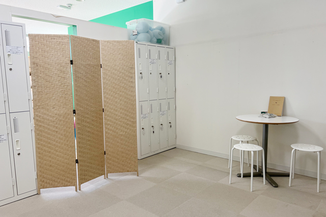 ロッカールーム